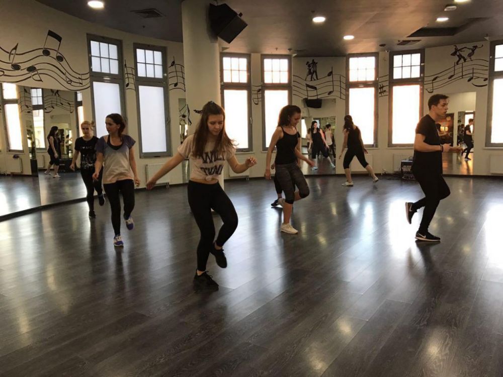 Школа shuffle (шаффл) Shuffle Dance Moscow на Мира - цены и отзывы.
