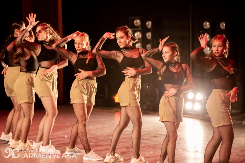 Фотография Студия танцев ArmenyCasa 3